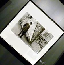 Aspect de l'exposition "Paris Magnum". Un tirage de Henr-Cartier Bresson au mur. Photo: LSDP