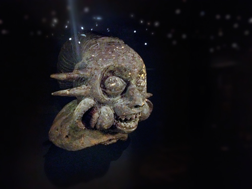 Masque "troh". Musée Dapper. Photo: PHB/LSDP