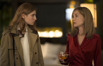 La battante et celle qui a renoncé, Solveig /Isabelle Huppert AdVitam Distribution