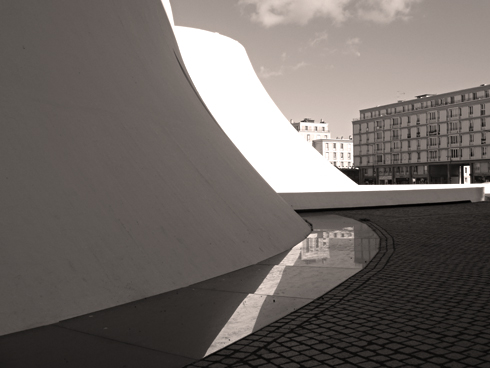 Les bâtiments de Niemeyer en centre ville. Photo: PHB/LSDP