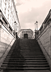 Escalier monumental de la Gare de l'Est. Photo: PHB/LSDP