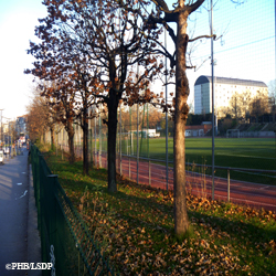 le CVentre sportif Léo Lagrange, le long du boulevard Poniatowski. Photo: PHB/LSDP